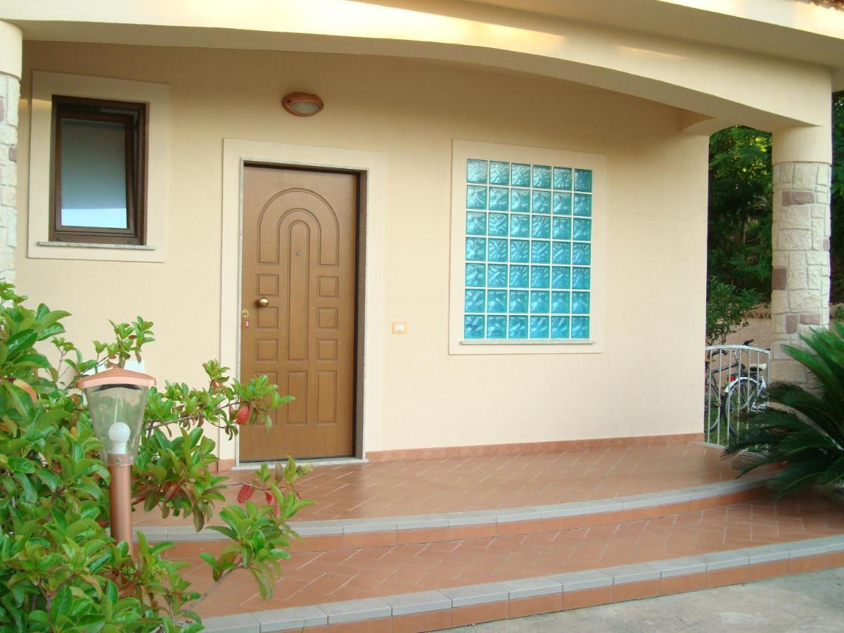 Guest House Mare E Luna Fiumefreddo Bruzio Exteriér fotografie