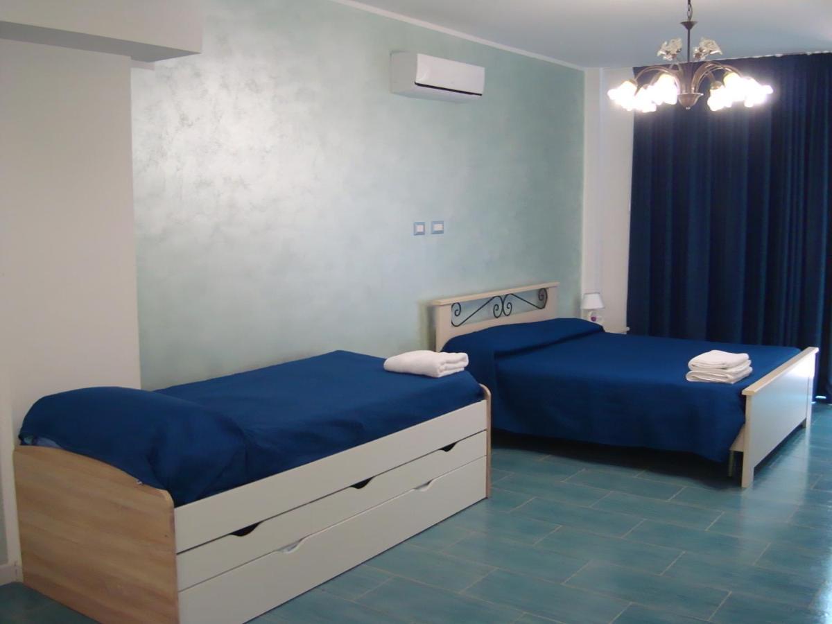 Guest House Mare E Luna Fiumefreddo Bruzio Exteriér fotografie