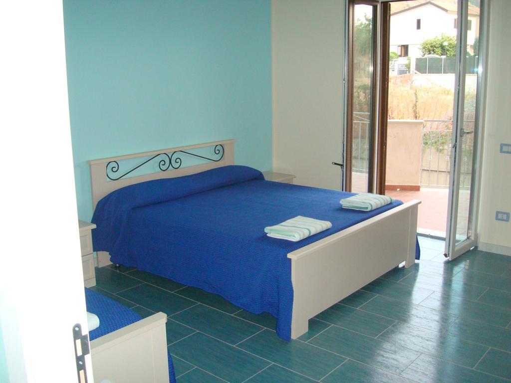 Guest House Mare E Luna Fiumefreddo Bruzio Pokoj fotografie