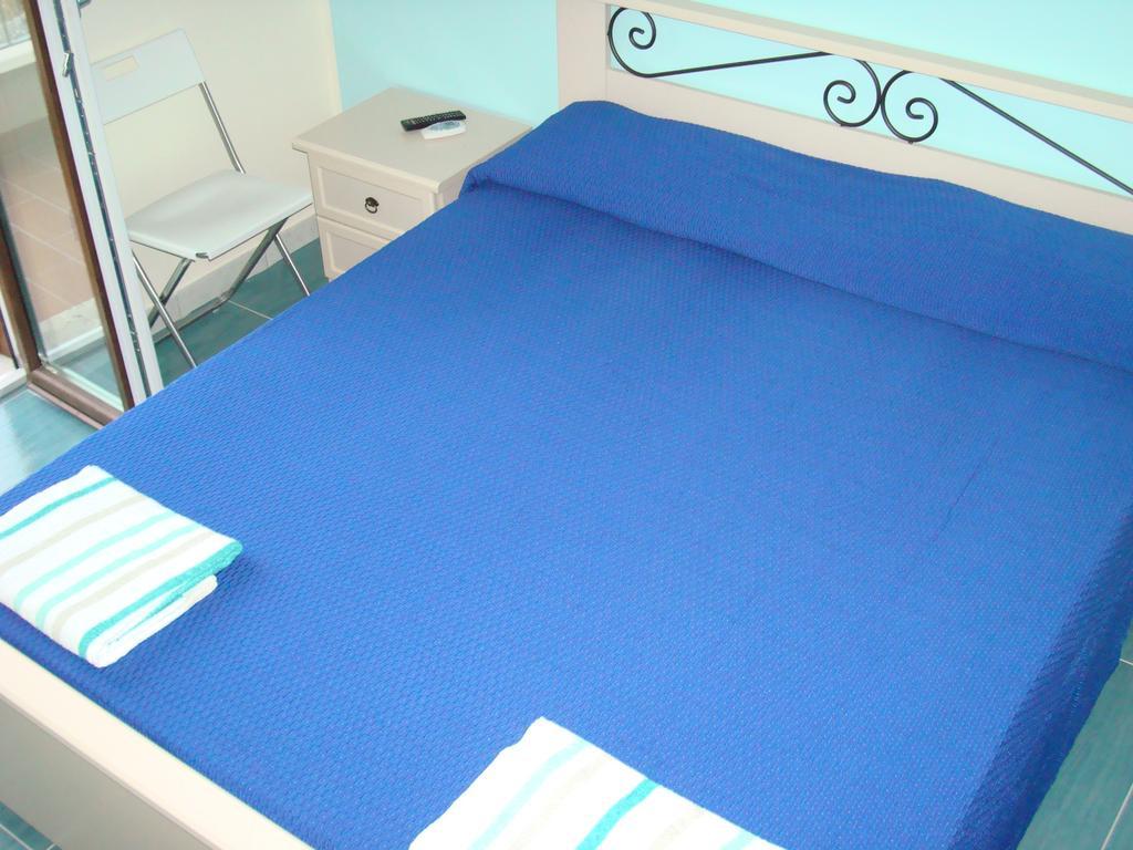 Guest House Mare E Luna Fiumefreddo Bruzio Exteriér fotografie